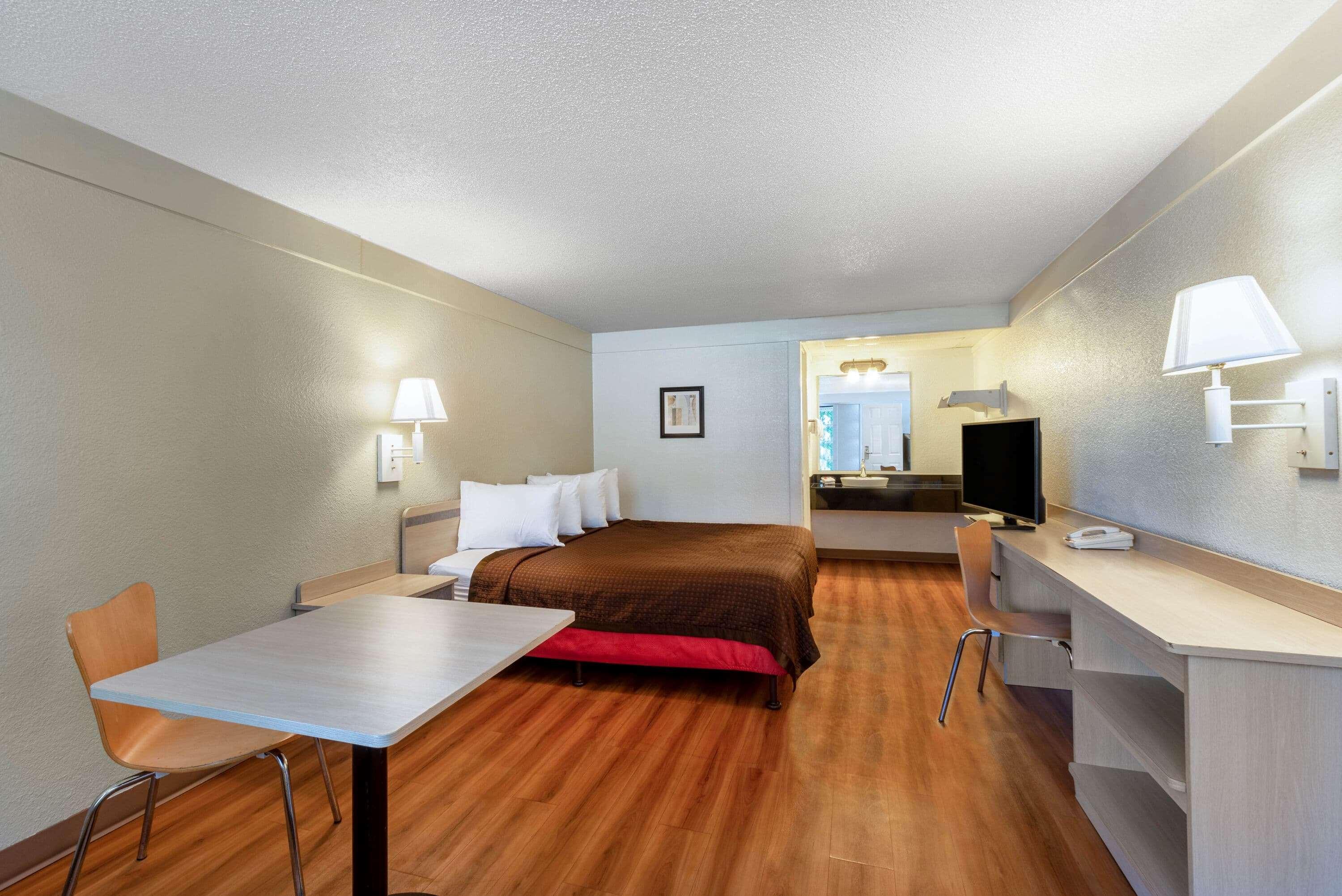 Travelodge By Wyndham Essington / Philadelphia Airport Exterior foto